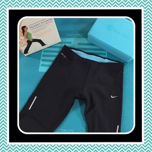 NIKE DRI FIT WOMENS CAPRIS CROP PANTS XS